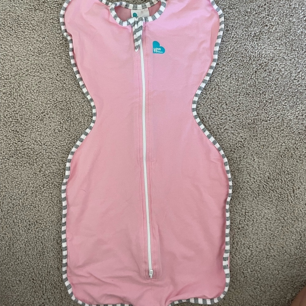 Love to Dream Swaddle Up